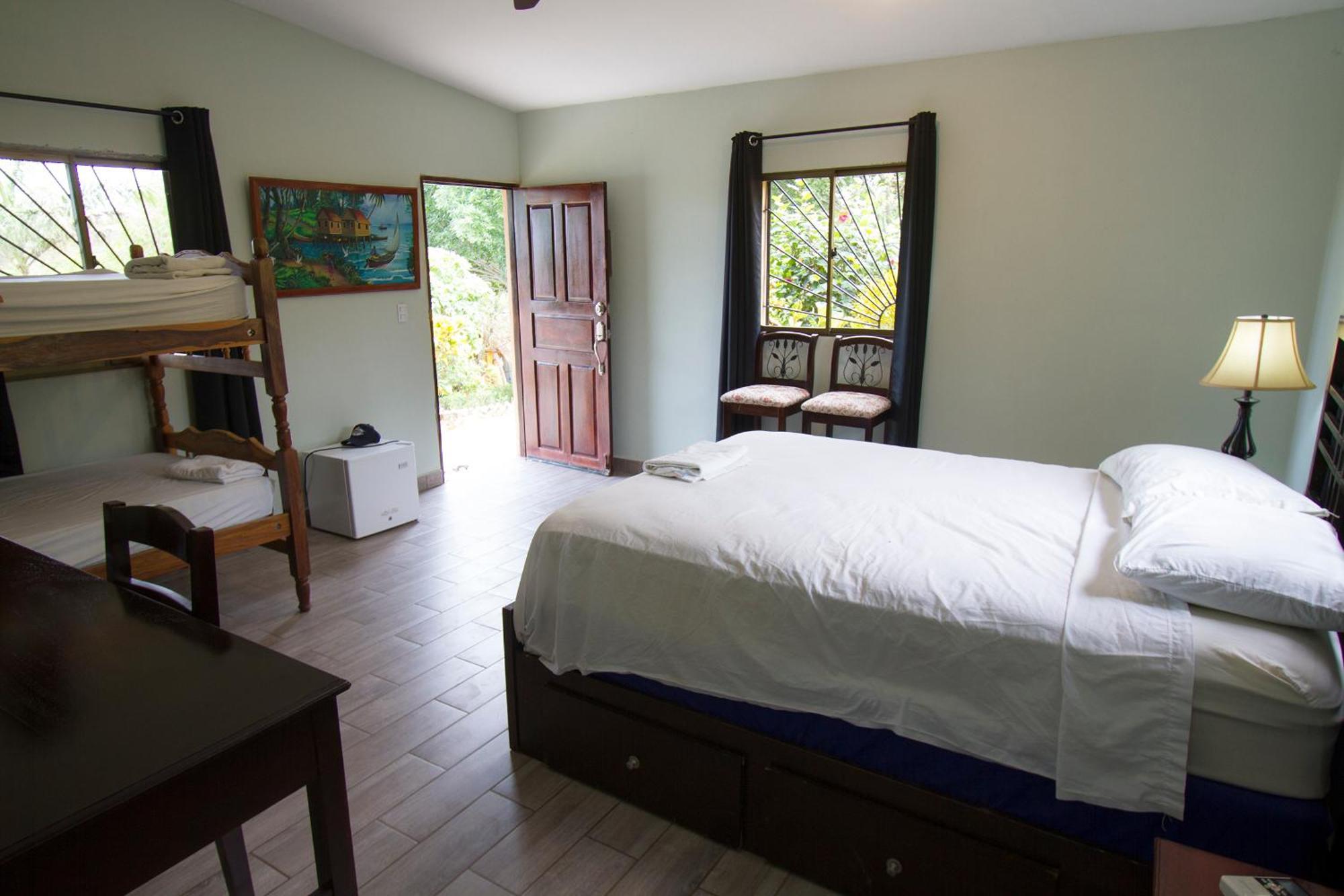 Nicawaves Hotel Popoyo Bilik gambar