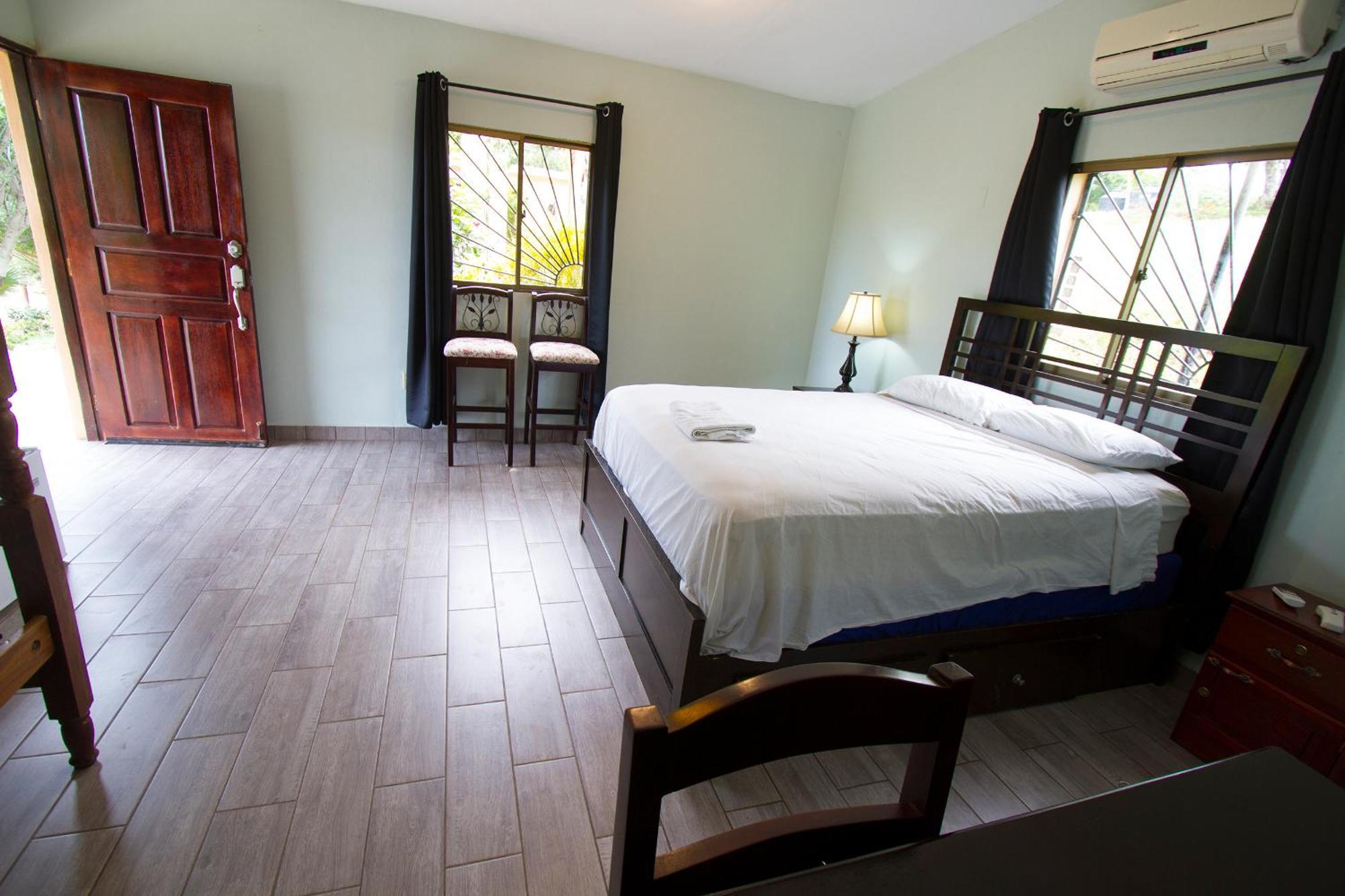 Nicawaves Hotel Popoyo Bilik gambar